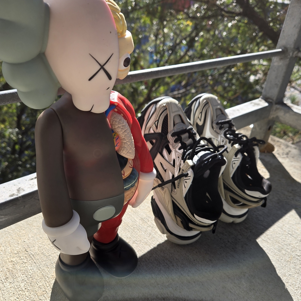 Balenciaga Kids Sneakers in Black and White